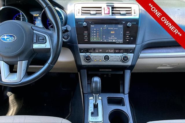 Used 2016 Subaru Outback 2.5i Limited AWD/4WD image 6