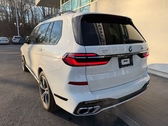 New 2026 BMW X7 M60i w/ Climate Comfort Package image 9