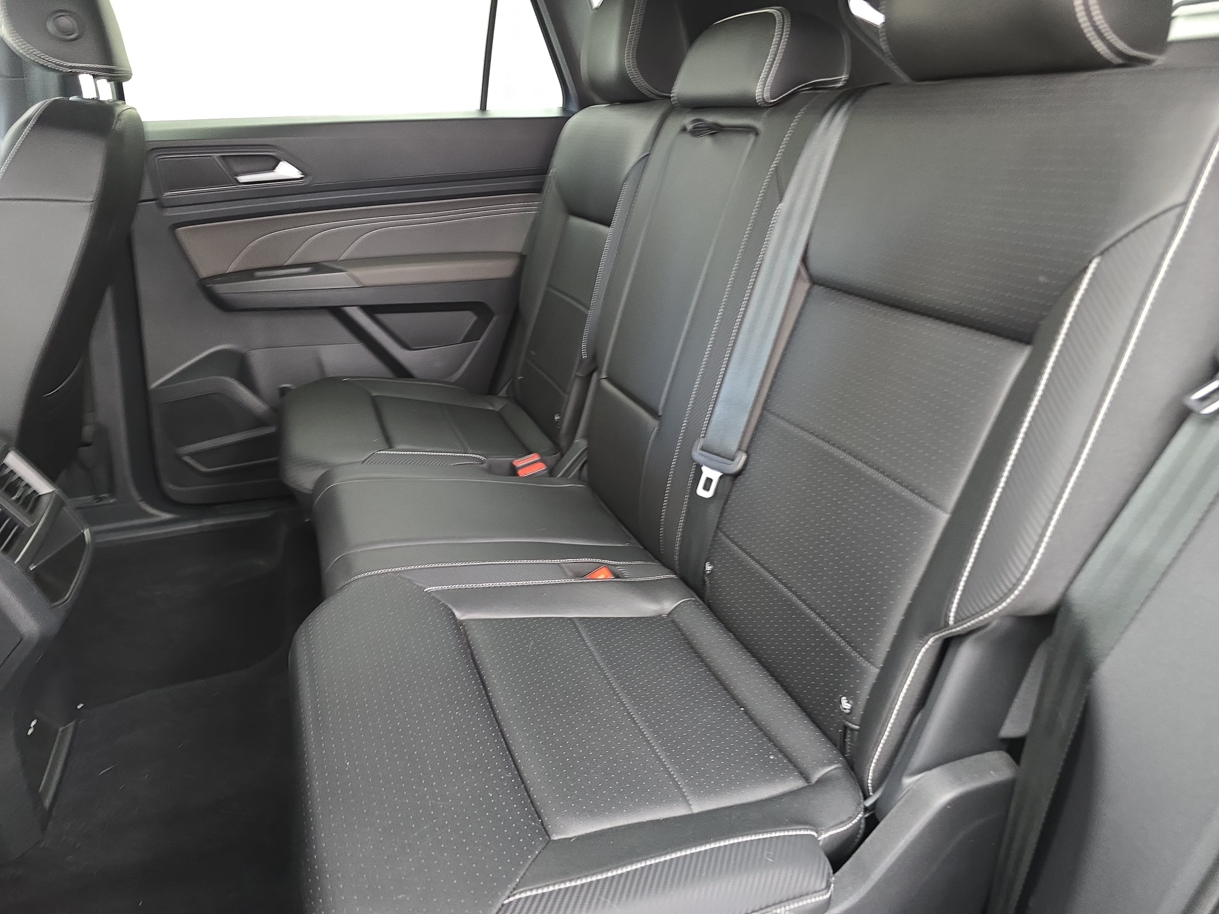 Certified 2023 Volkswagen Atlas Cross Sport SE AWD/4WD image 14