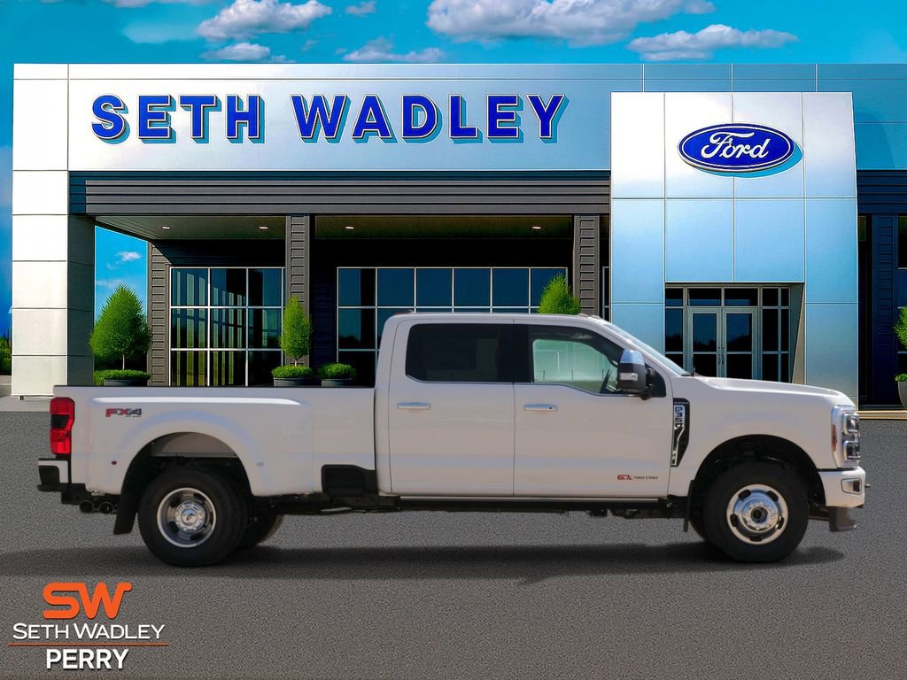 Certified 2026 Ford F350 Platinum w/ Platinum Plus Package AWD/4WD image 2