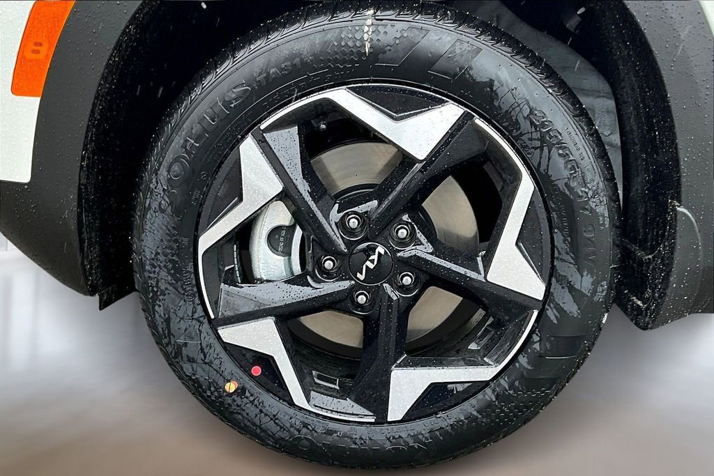 New 2026 Kia Seltos S AWD/4WD image 13
