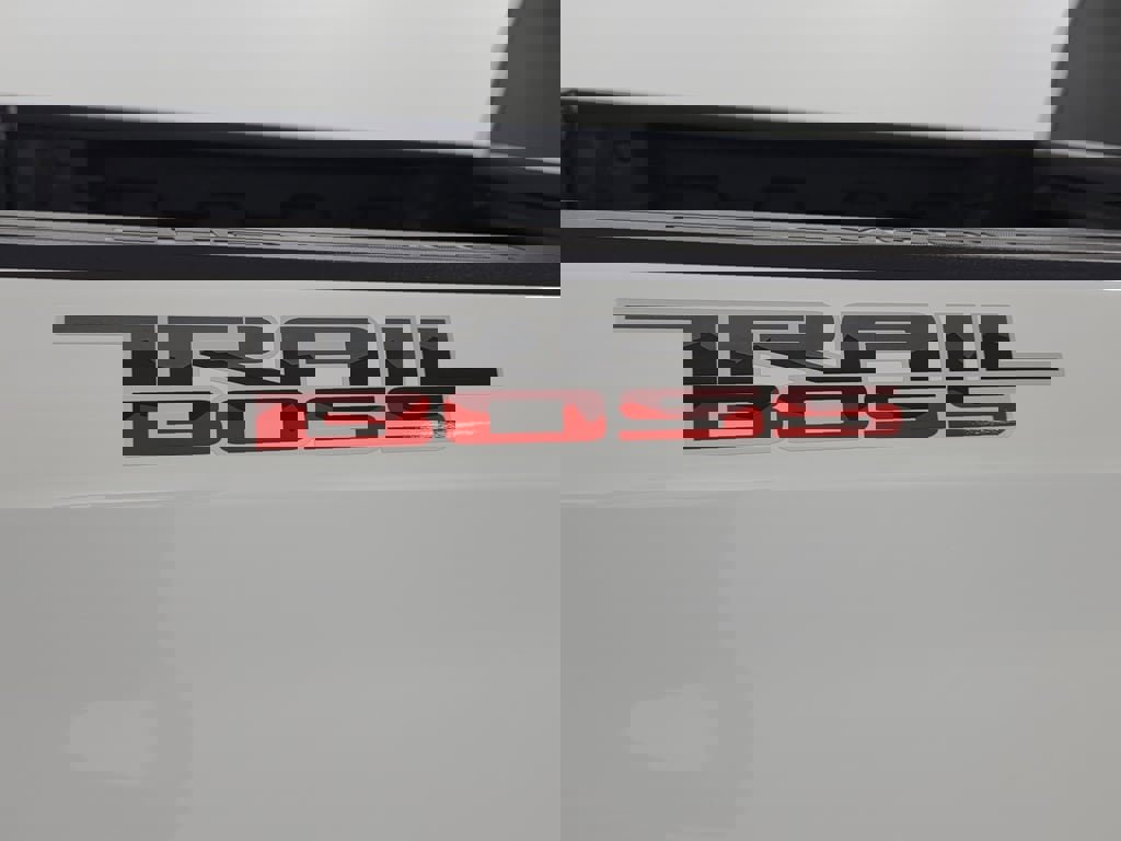 Used 2023 Chevrolet Silverado 1500 Custom Trail Boss image 11