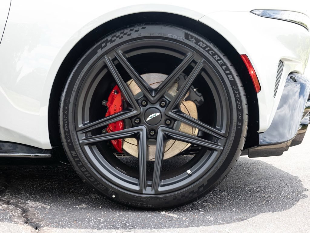New 2026 Aston Martin V8 Vantage S RWD image 60