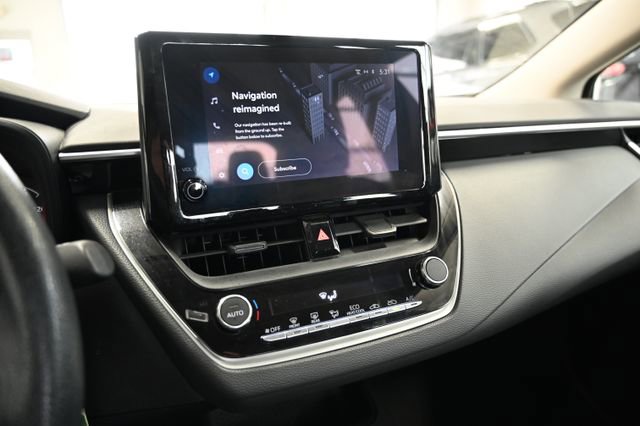 Used 2023 Toyota Corolla LE image 15