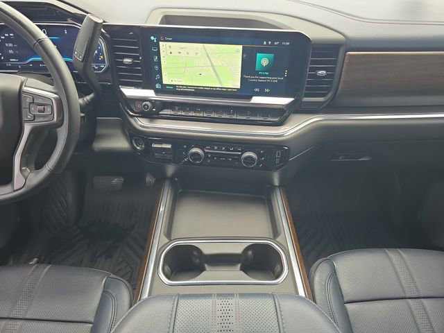 Used 2024 Chevrolet Silverado 2500 High Country w/ Technology Package image 11