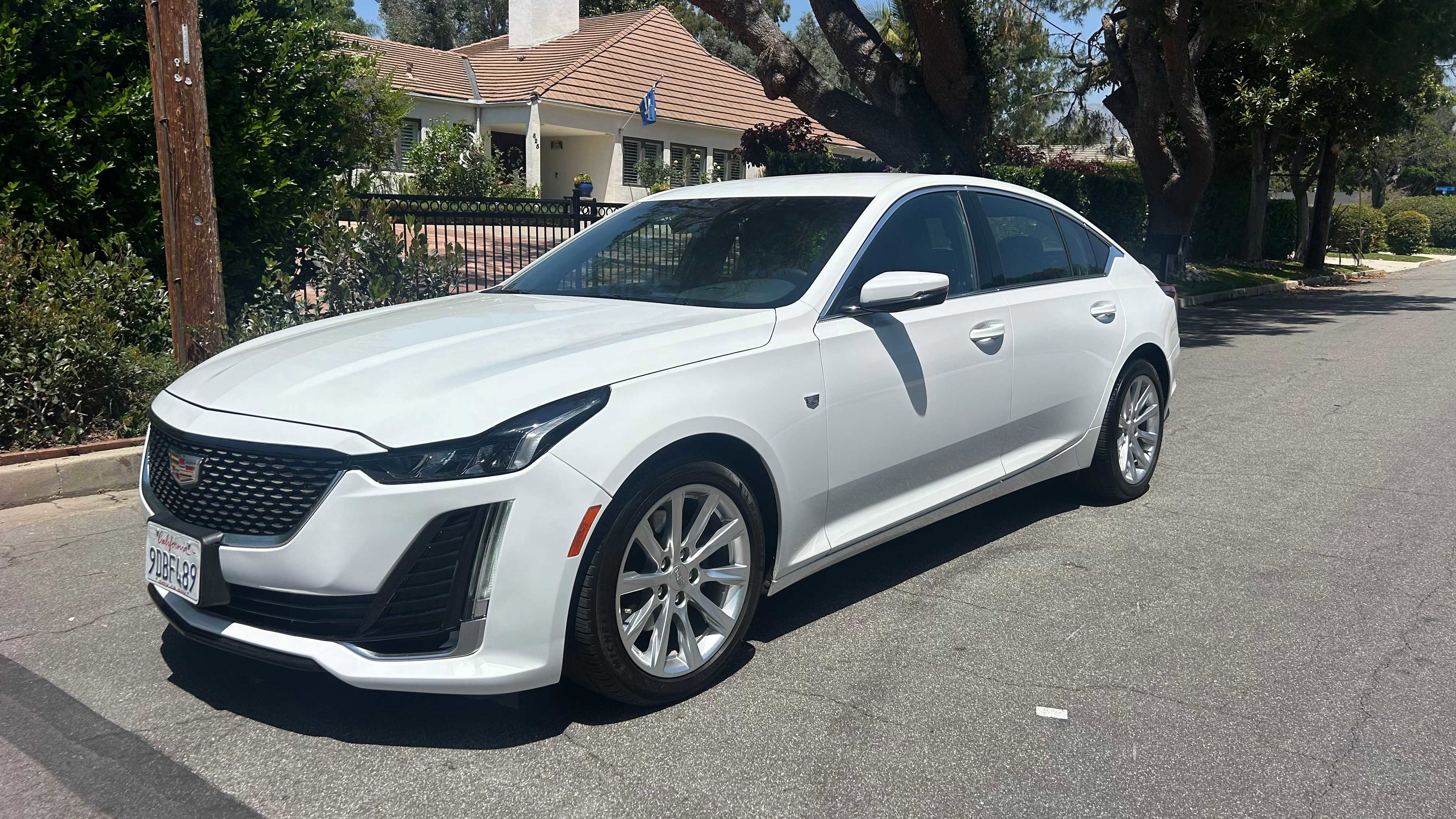 Used 2022 Cadillac CT5 Luxury RWD image 3