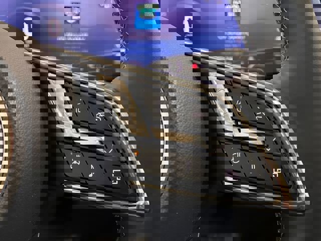 Used 2025 Buick Enclave Avenir w/ Super Cruise Package image 29