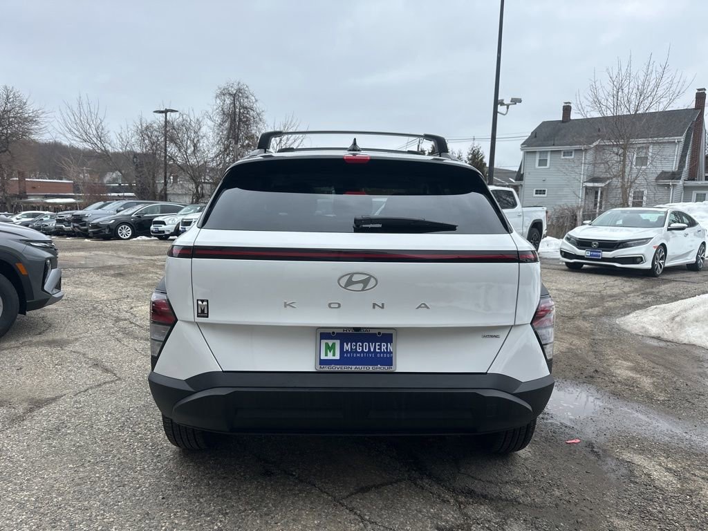 Used 2026 Hyundai Kona SEL Sport image 5