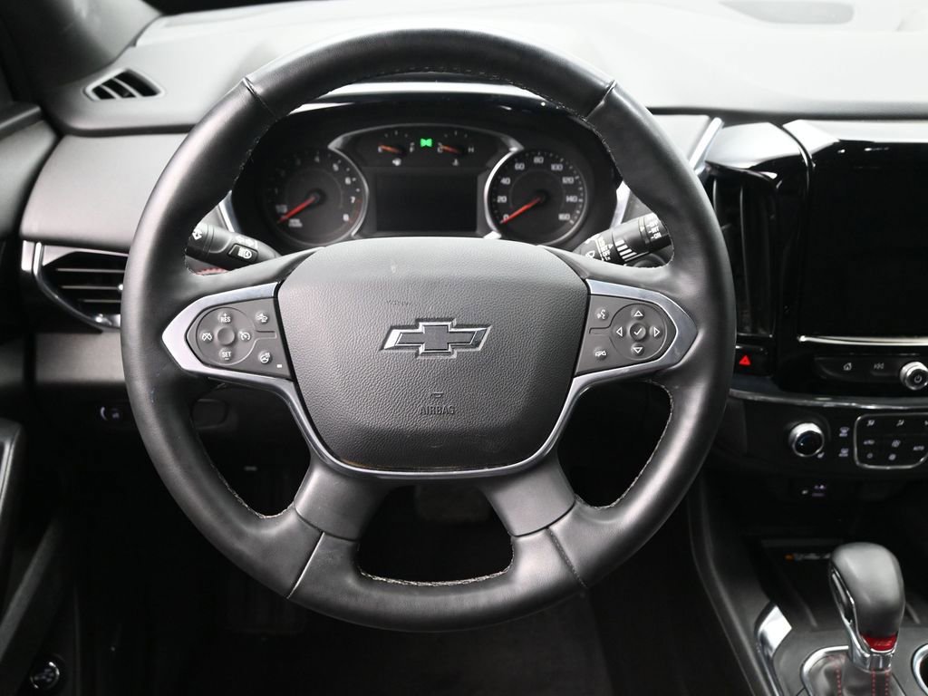 Used 2023 Chevrolet Traverse RS image 24