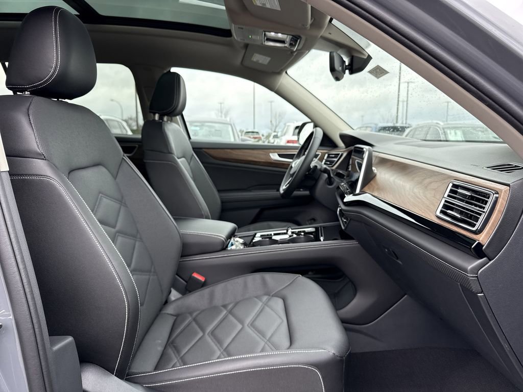 New 2026 Volkswagen Atlas SE image 22