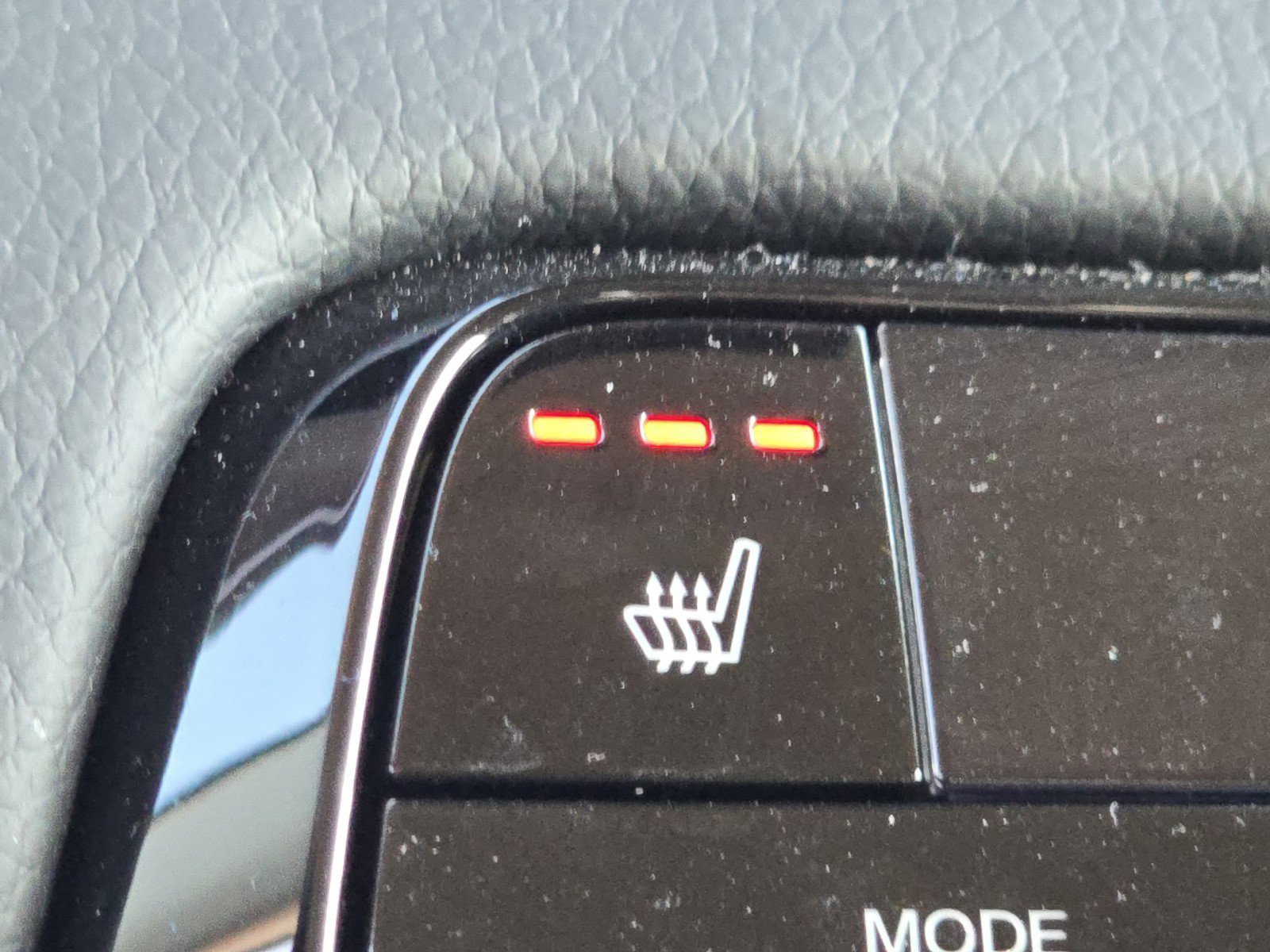 Used 2025 Honda Pilot EX-L image 5