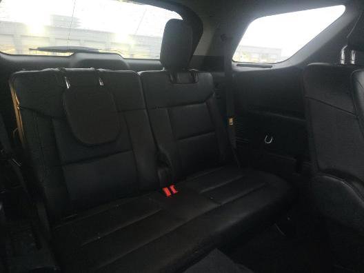 Used 2023 Ford Explorer XLT w/ Equipment Group 202A image 10