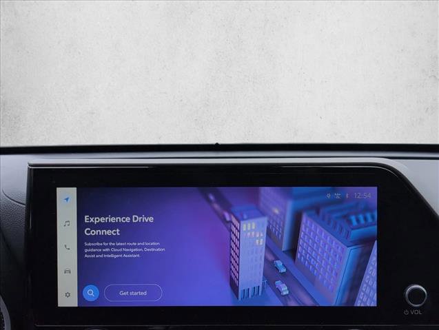 Used 2023 Toyota Highlander Bronze Edition image 12