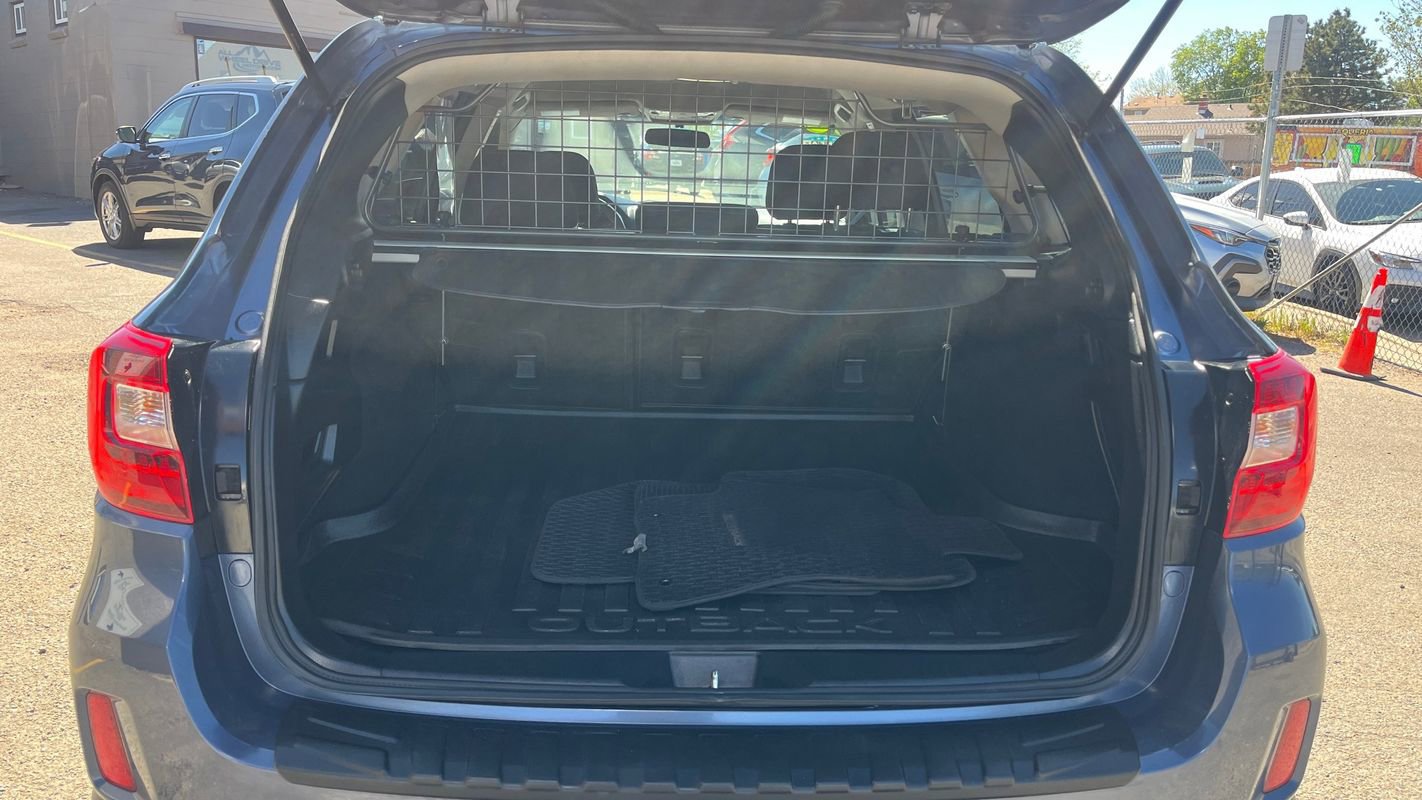 Used 2016 Subaru Outback 2.5i Premium image 21
