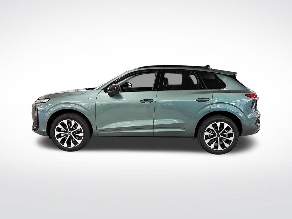 New 2026 Audi Q3 quattro 2.0T AWD/4WD image 2