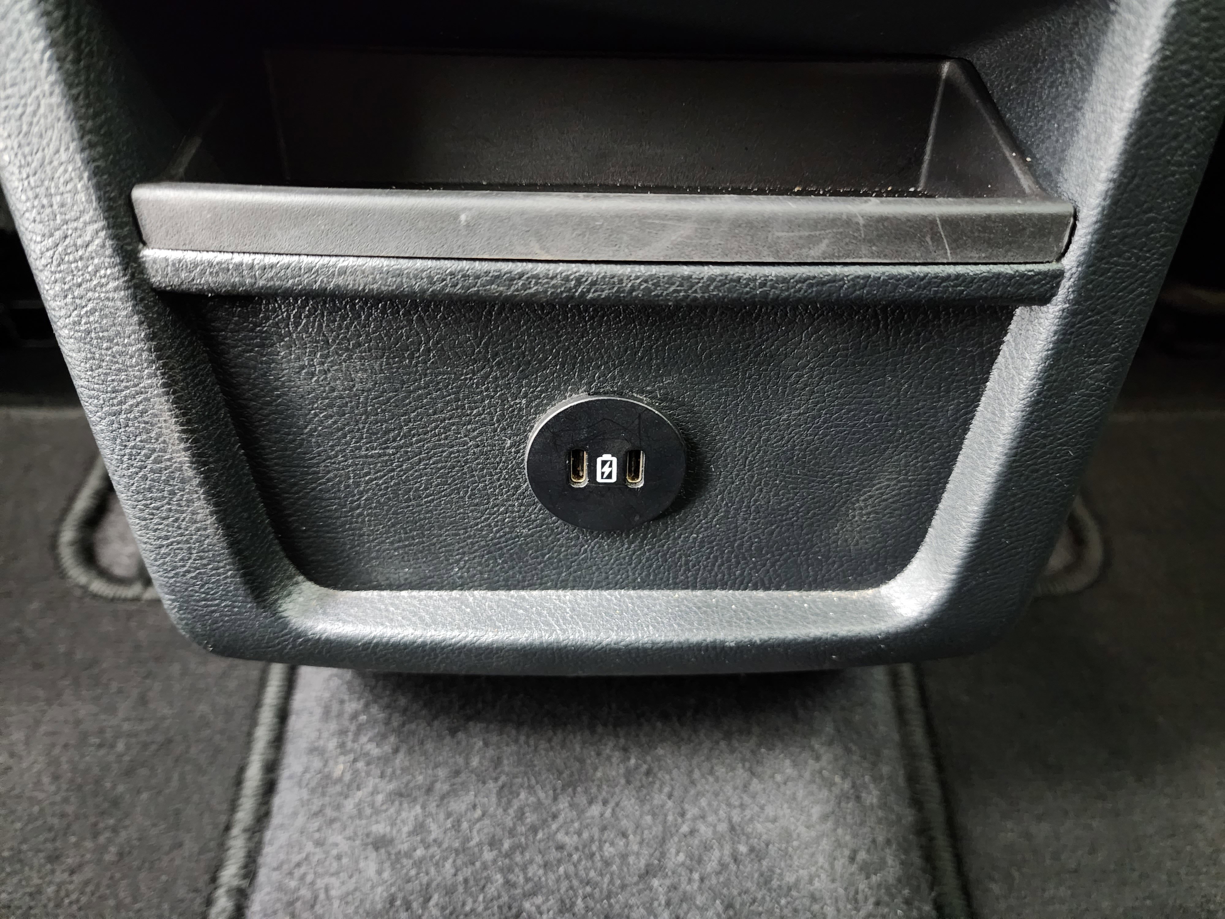 Used 2024 Ford Edge SEL image 35