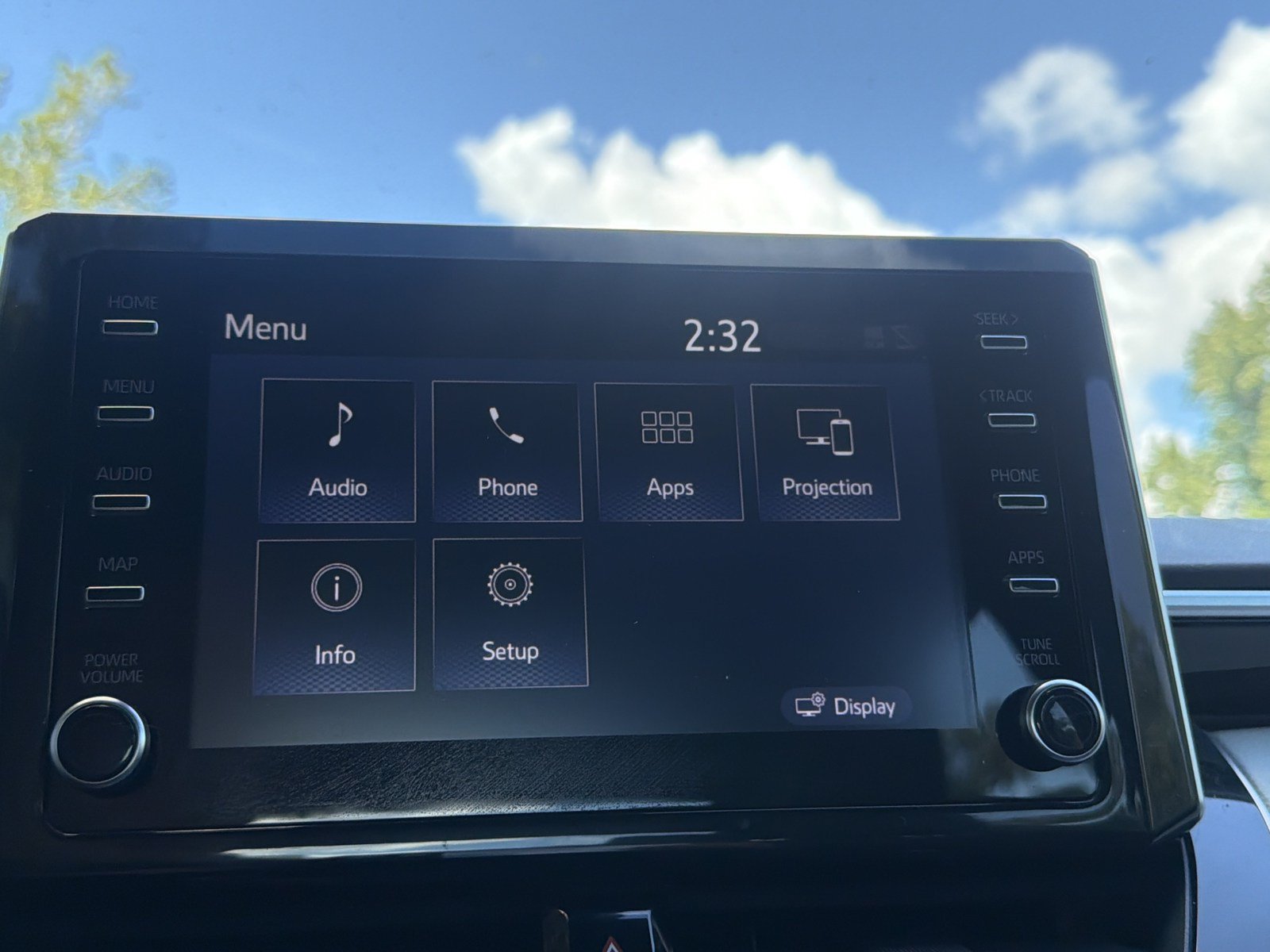 Used 2020 Toyota Corolla SE FWD image 28