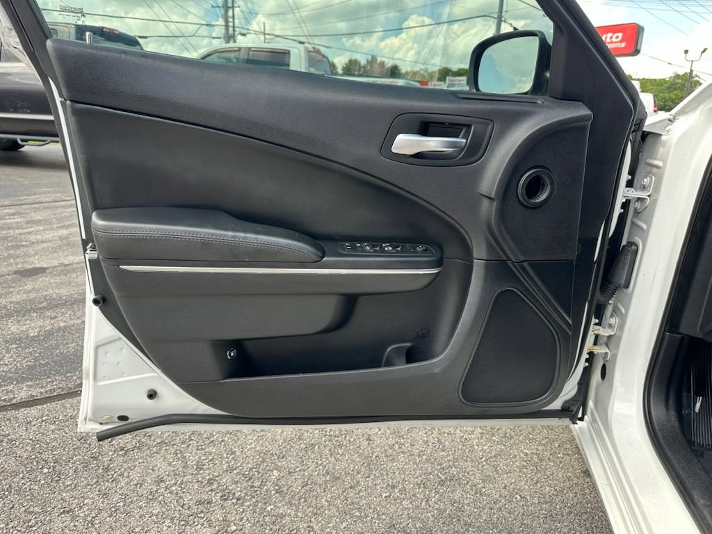 Used 2016 Dodge Charger Police RWD image 12