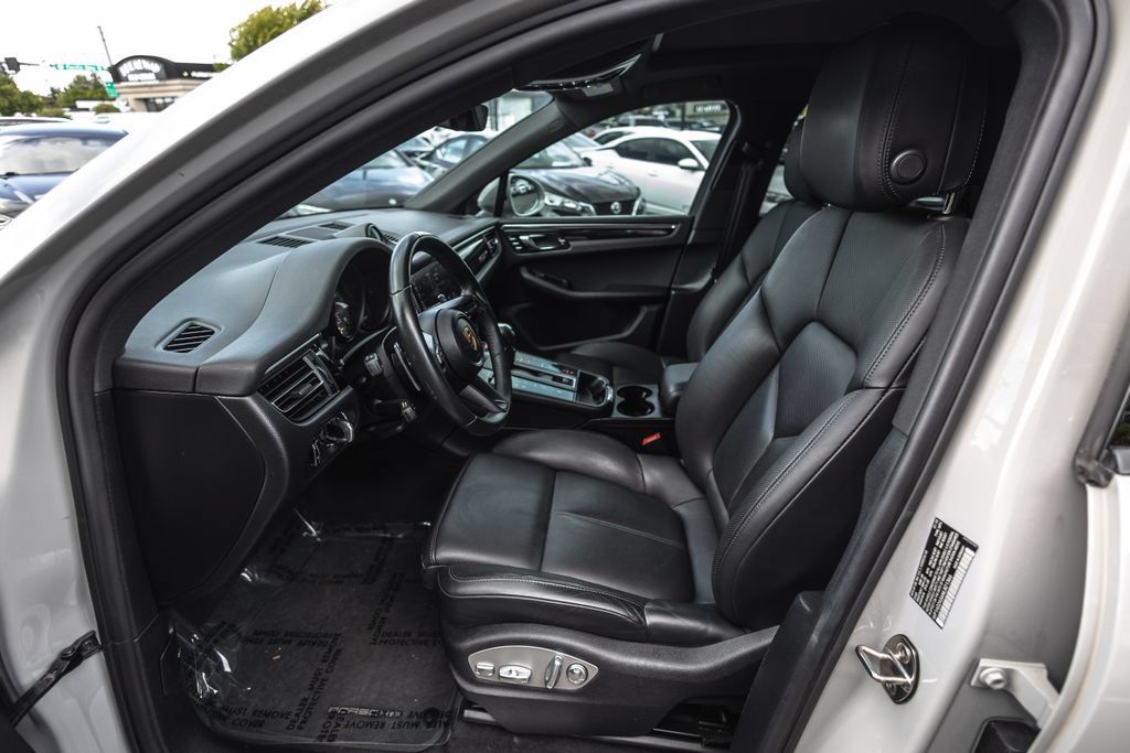 Used 2022 Porsche Macan S AWD/4WD image 15