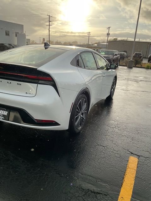 New 2026 Toyota Prius XLE image 6