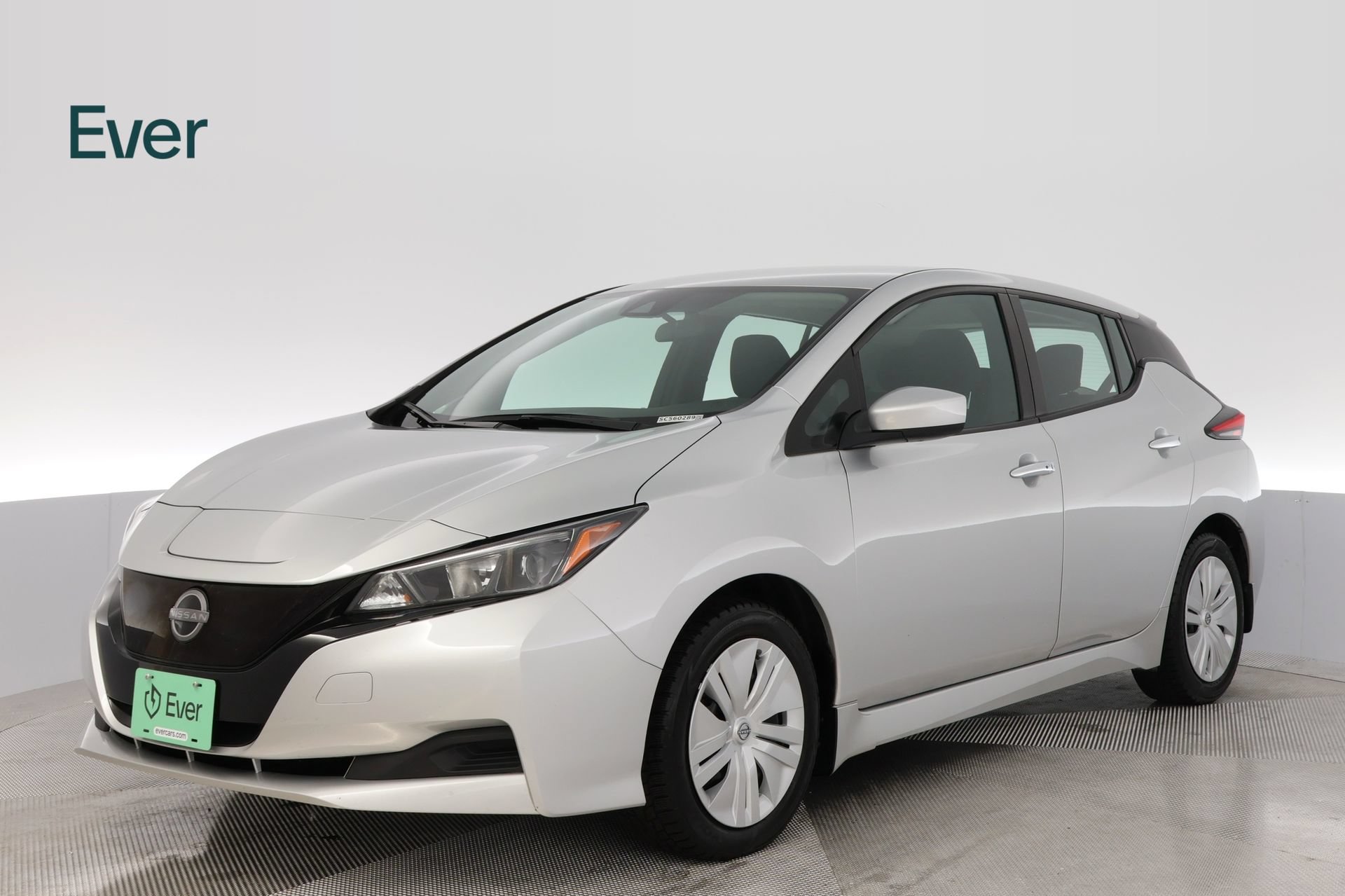 Used 2025 Nissan Leaf S FWD image 2