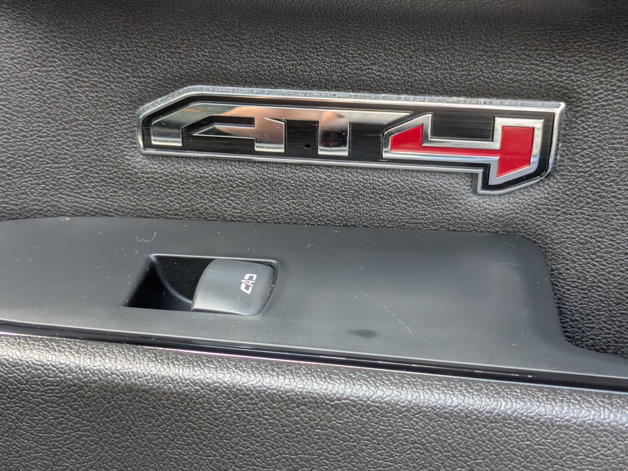 Used 2023 GMC Sierra 1500 AT4 w/ AT4 Premium Package AWD/4WD image 40