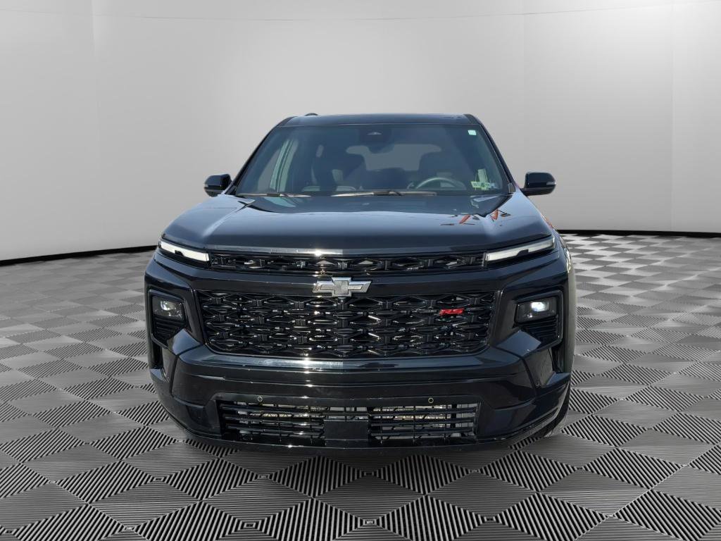 Used 2024 Chevrolet Traverse RS w/ LPO, Floor Liner Package image 7