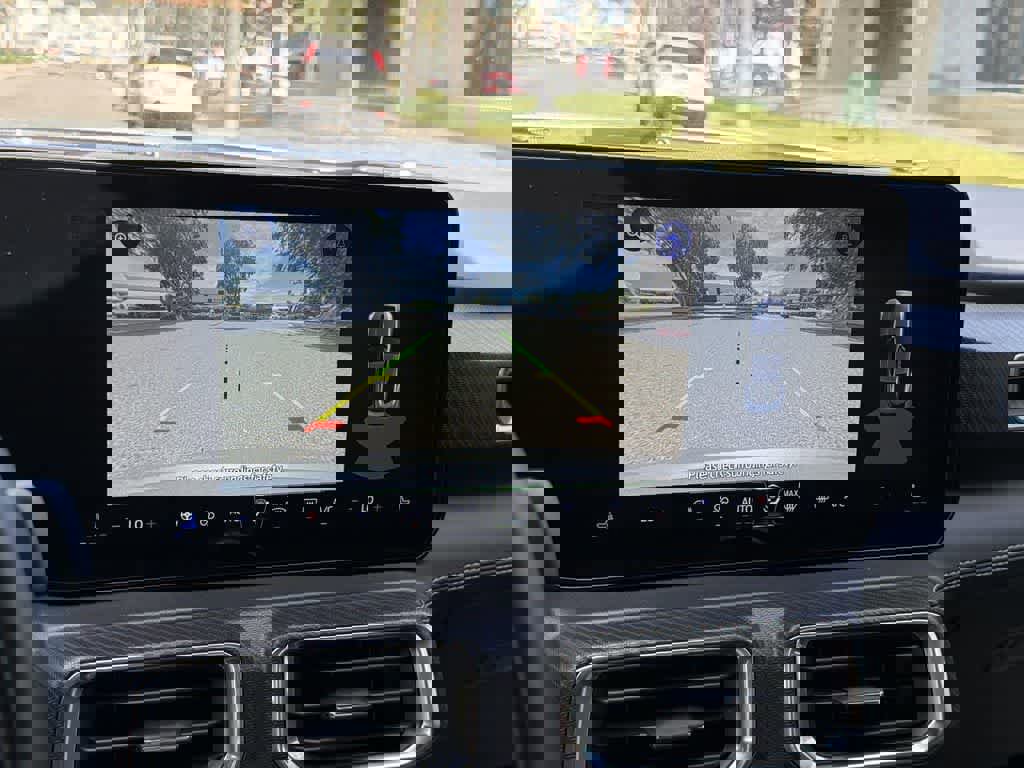 Used 2024 Ford Mustang GT Premium image 18