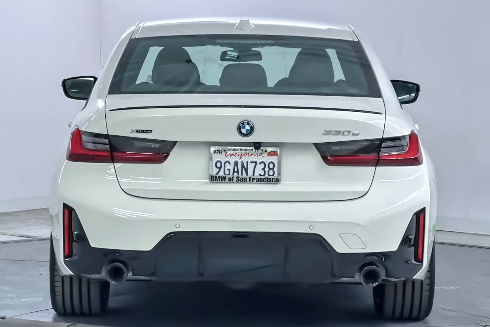 Used 2023 BMW 330e xDrive w/ M Sport Package image 7