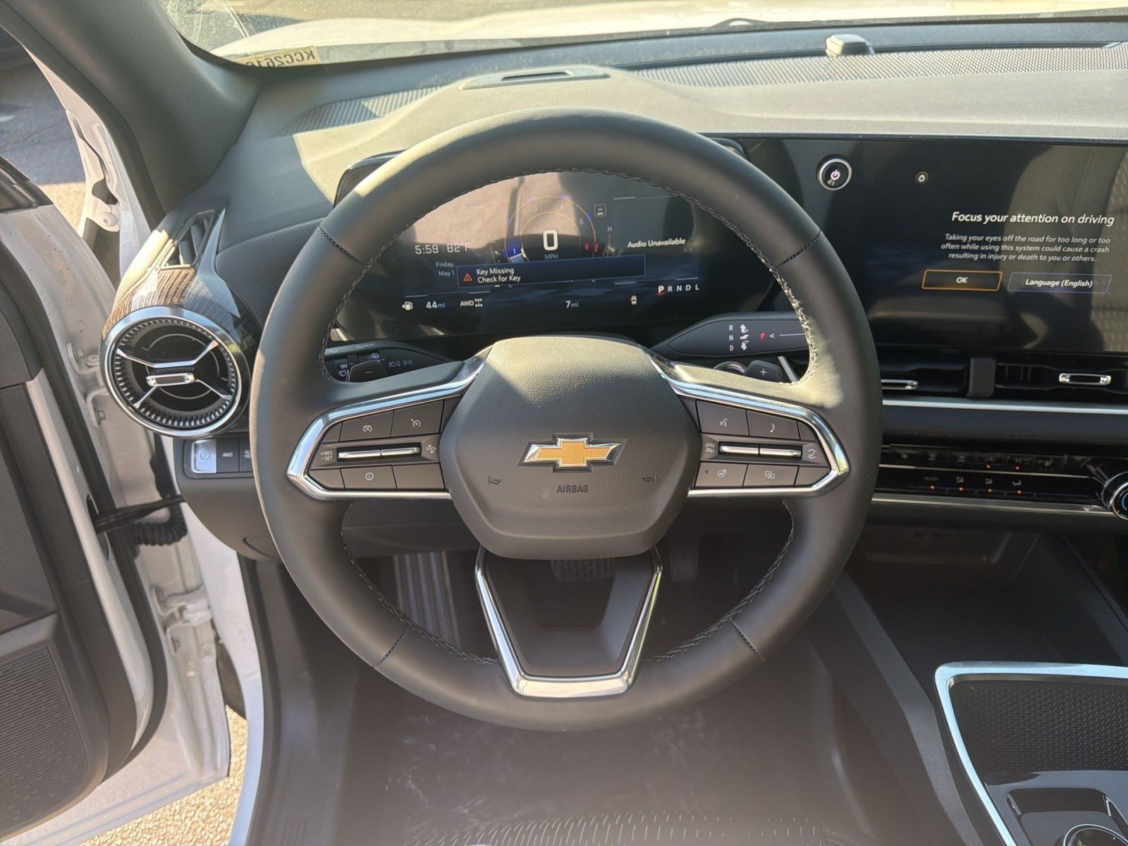 New 2026 Chevrolet Equinox LT w/ Safety and Technology Package AWD/4WD image 14