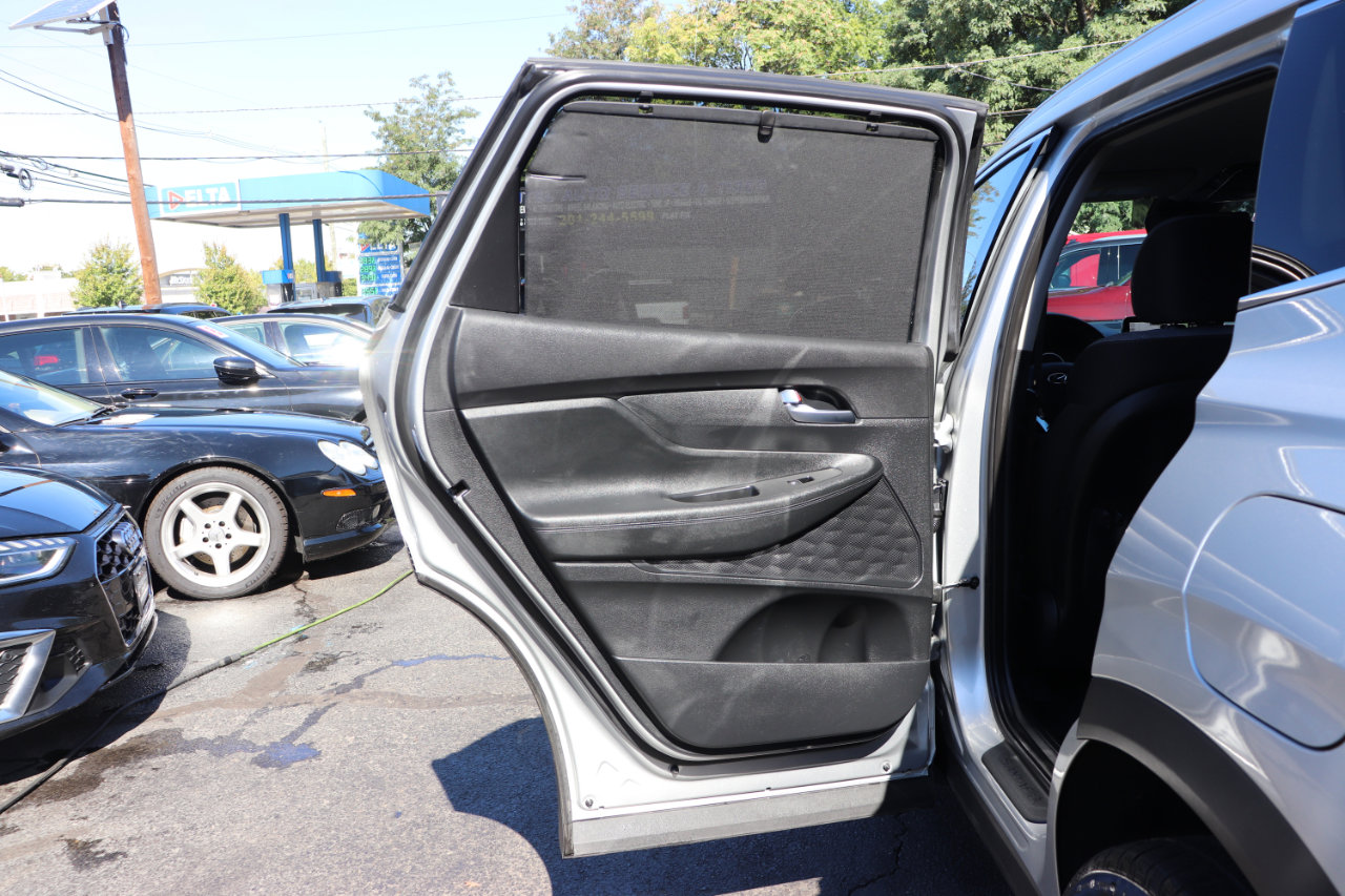 Used 2023 Hyundai Santa Fe SEL Convenience image 24