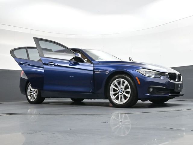 Used 2017 BMW 320i xDrive Sedan image 43