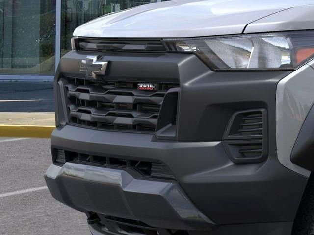 New 2025 Chevrolet Colorado Trail Boss w/ Midnight Edition image 18