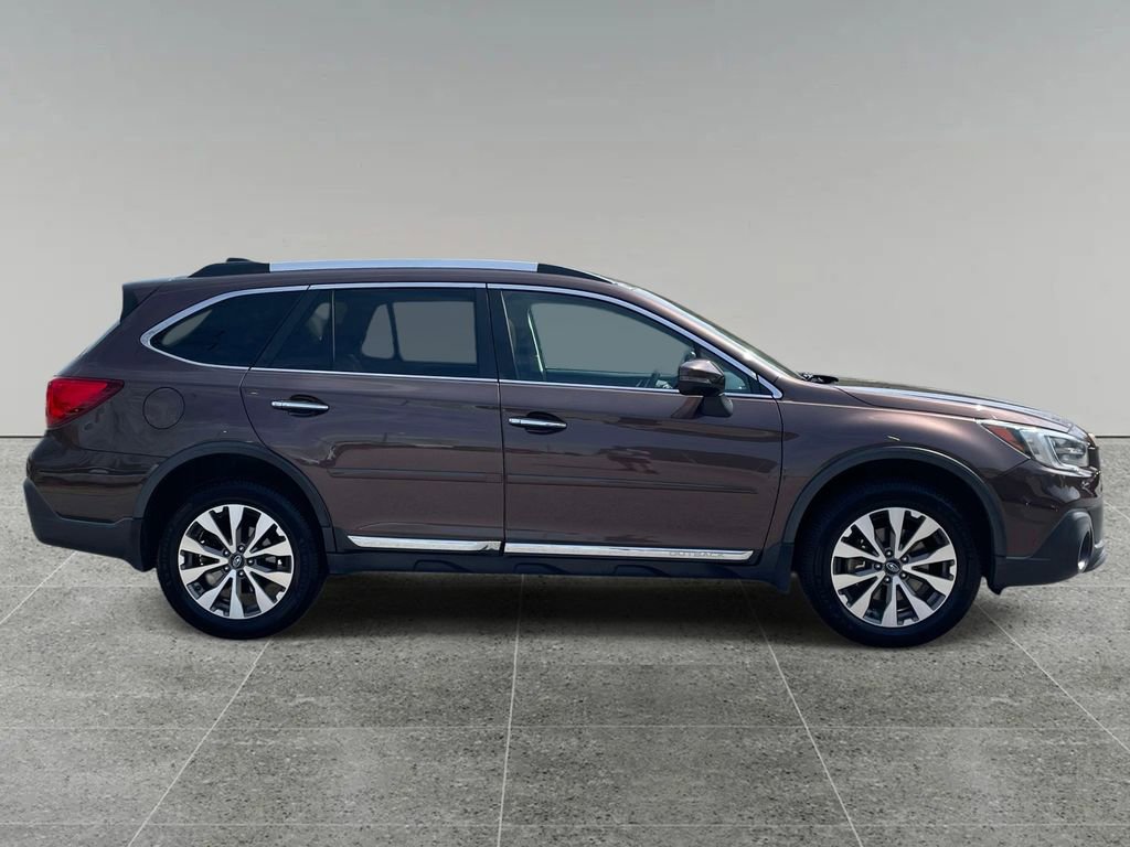 Used 2019 Subaru Outback 3.6R Touring w/ Popular Package #3A image 6