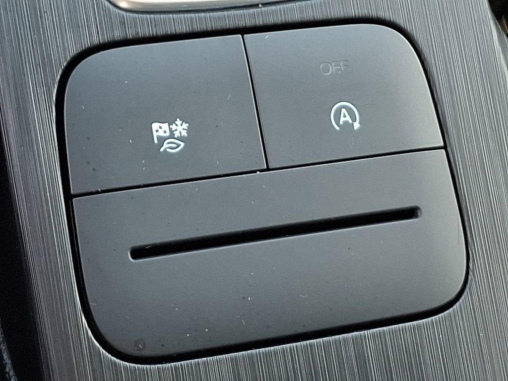 Certified 2022 Ford Escape SE w/ Convenience Package image 26