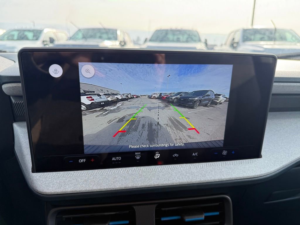 New 2026 Ford Maverick XLT image 25