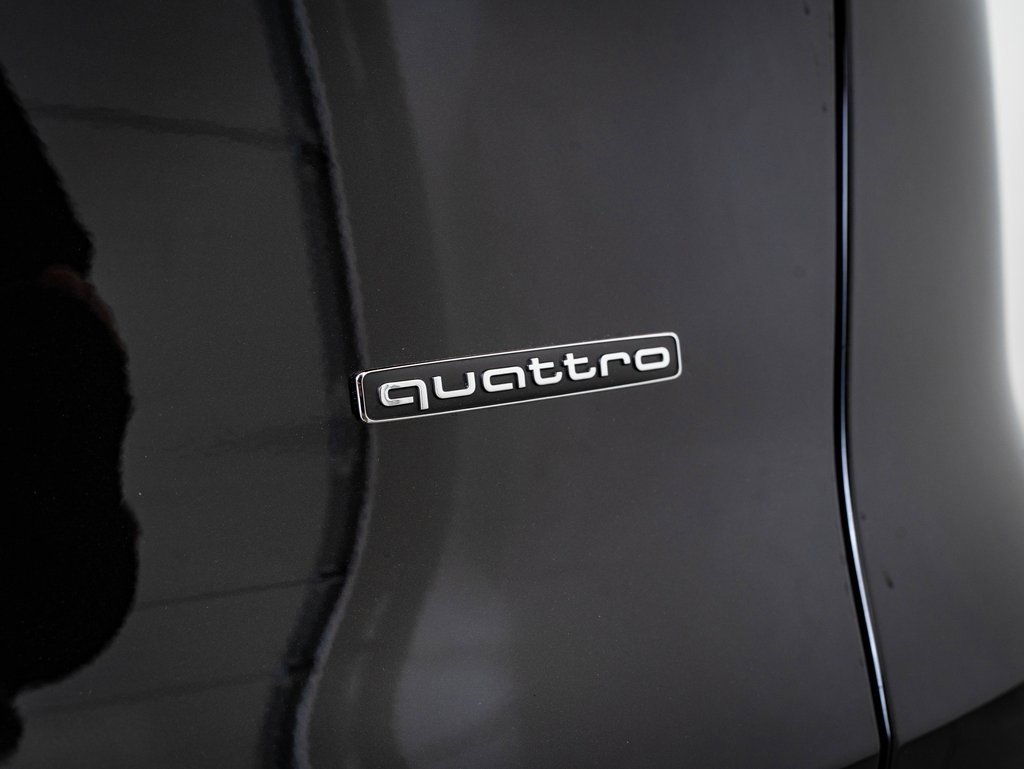 Certified 2025 Audi Q5 2.0T Premium Plus image 9