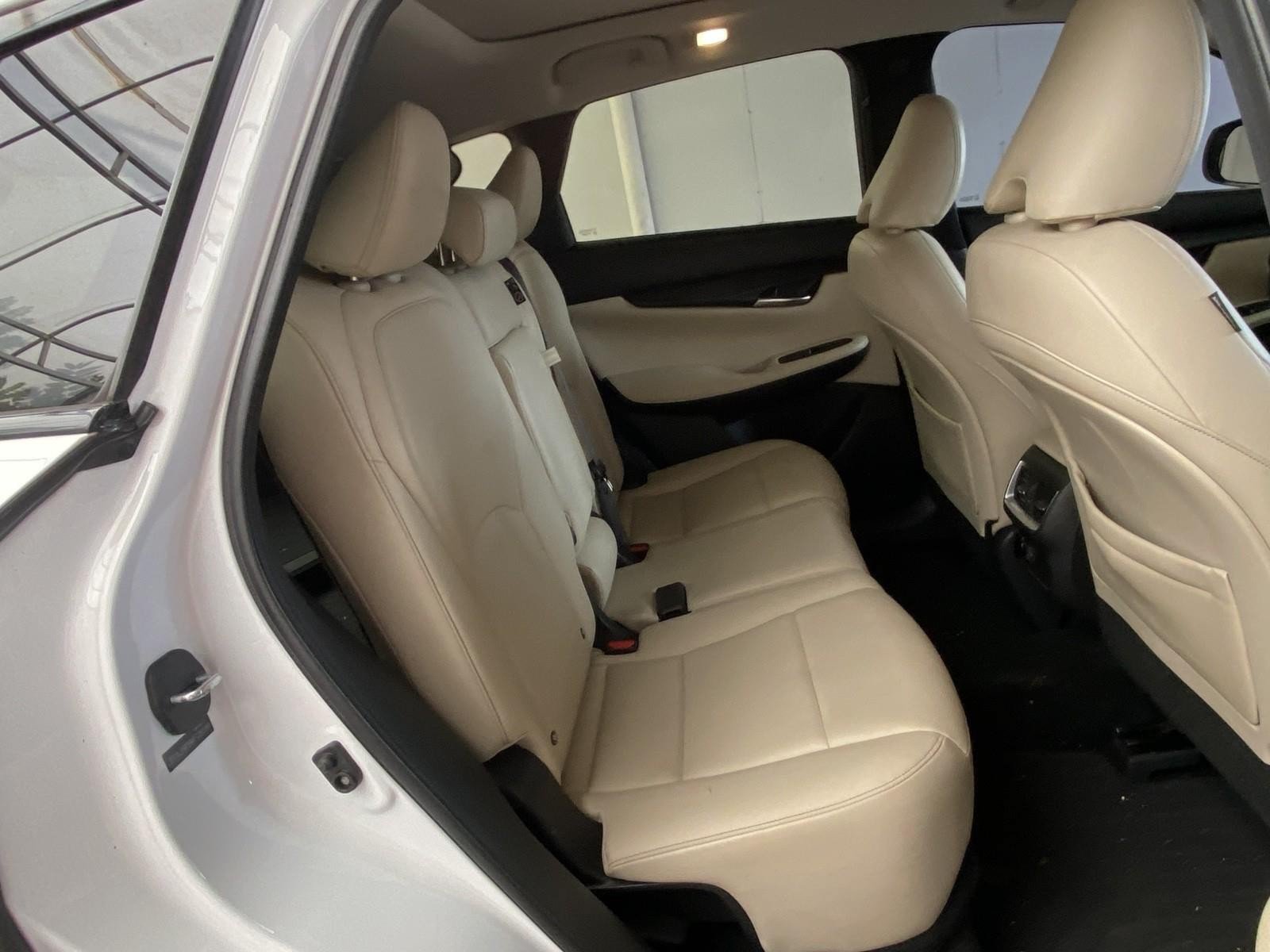 Used 2019 INFINITI QX50 Luxe AWD/4WD image 12