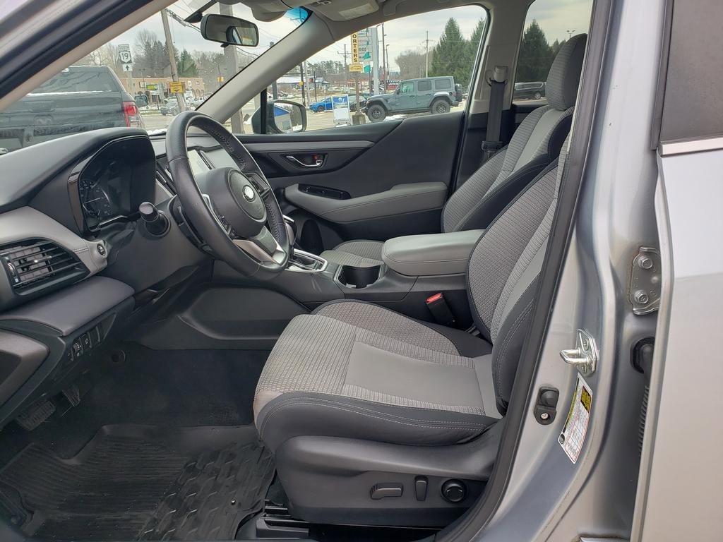 Used 2022 Subaru Outback Premium AWD/4WD image 10