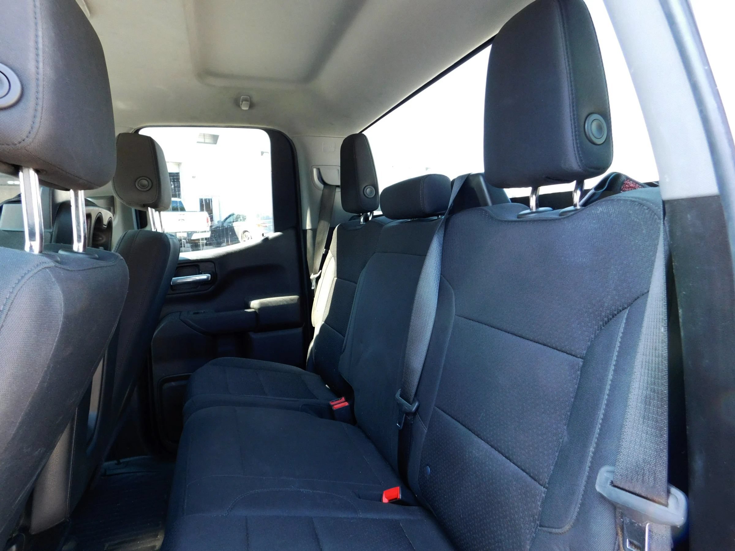 Used 2025 Chevrolet Silverado 1500 W/T RWD image 9