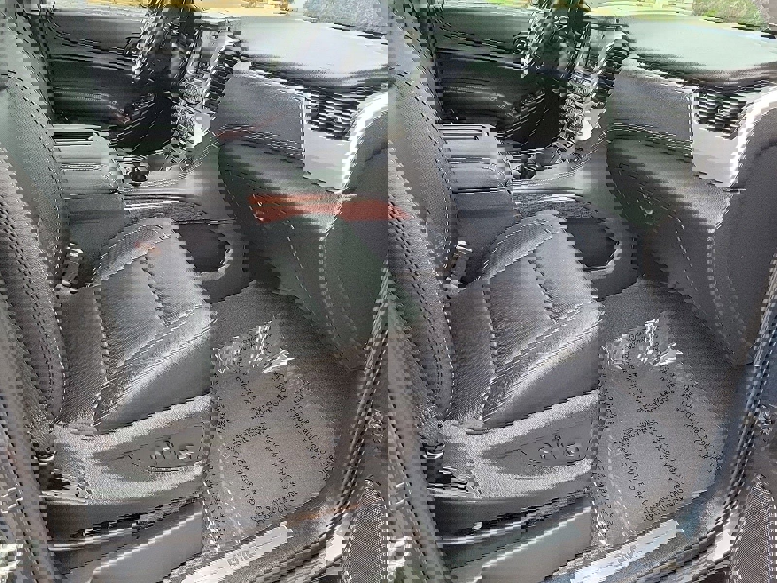 Used 2020 GMC Yukon SLT w/ Open Road Package image 39