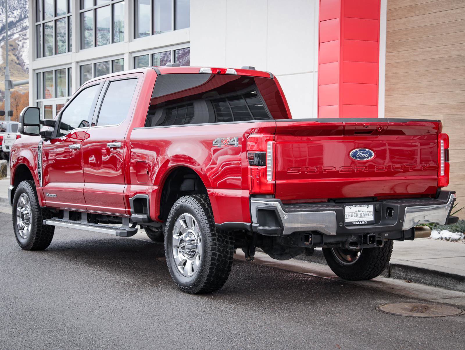 Used 2025 Ford F350 Lariat image 6