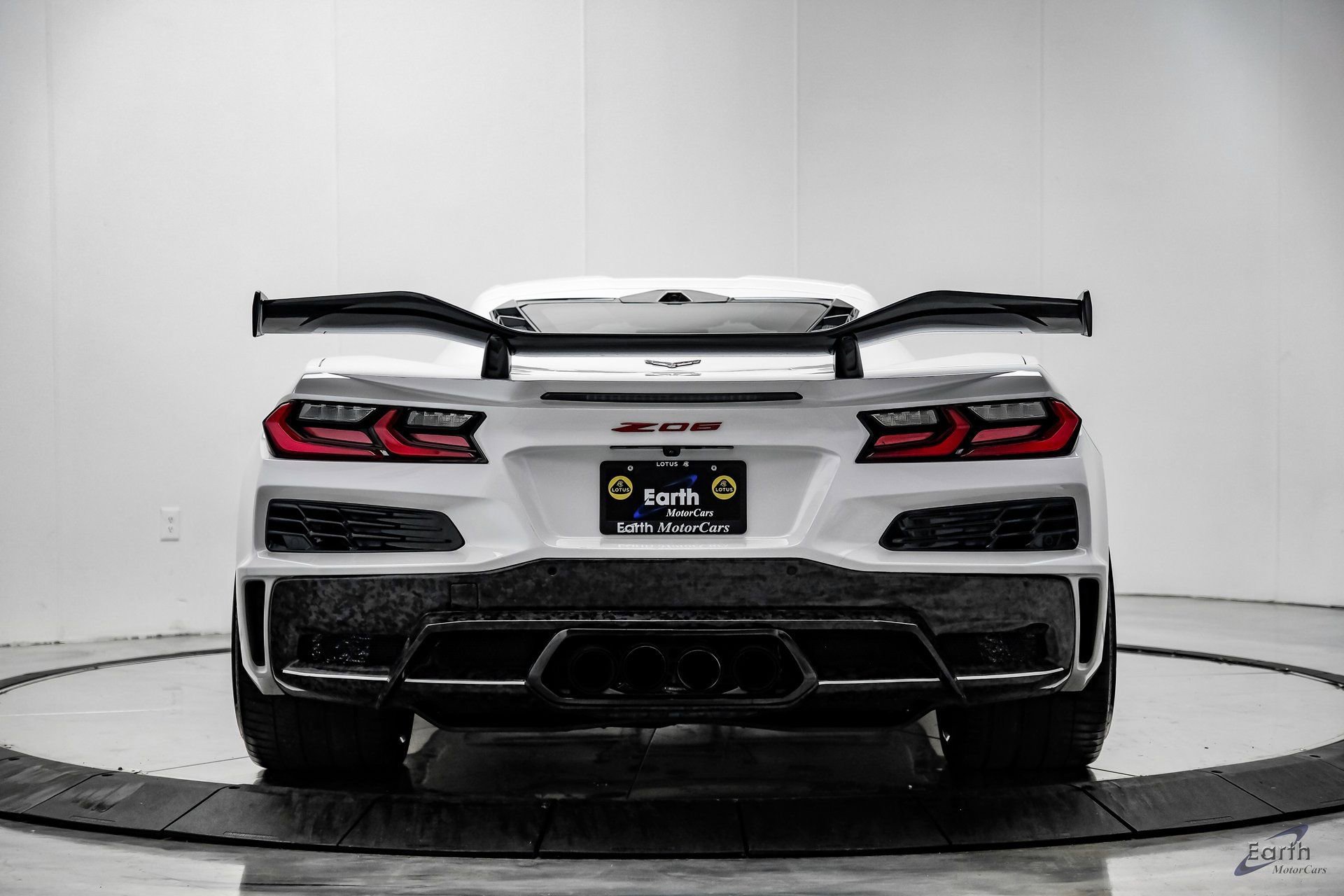 Used 2023 Chevrolet Corvette Z06 w/ Z07 Performance Package image 14