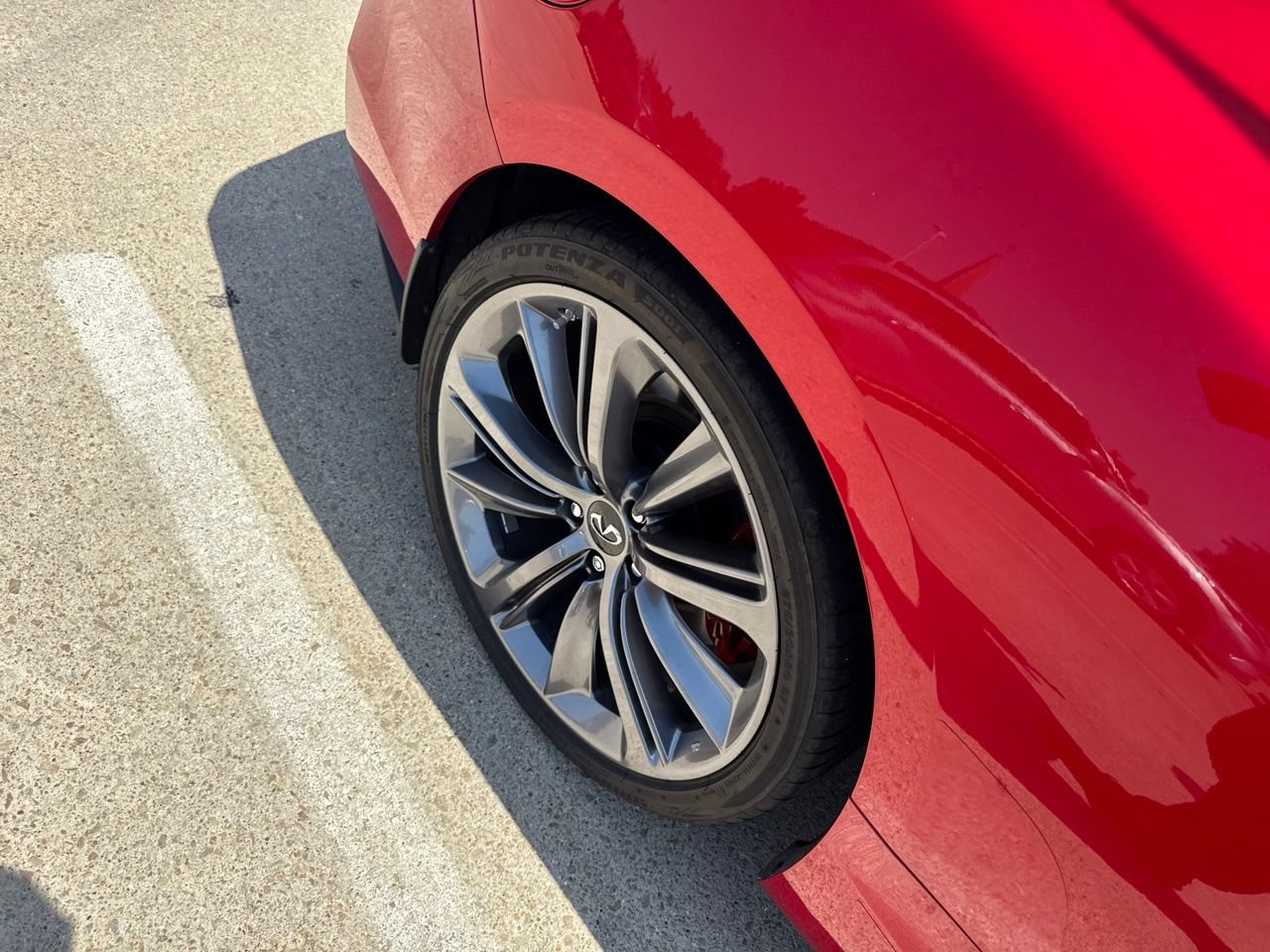 Used 2022 INFINITI Q60 Red Sport 400 w/ Cargo Package RWD image 11