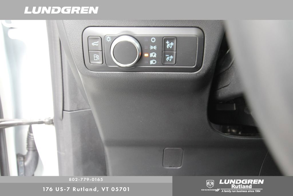 Used 2022 Ford Escape SE w/ Convenience Package image 14