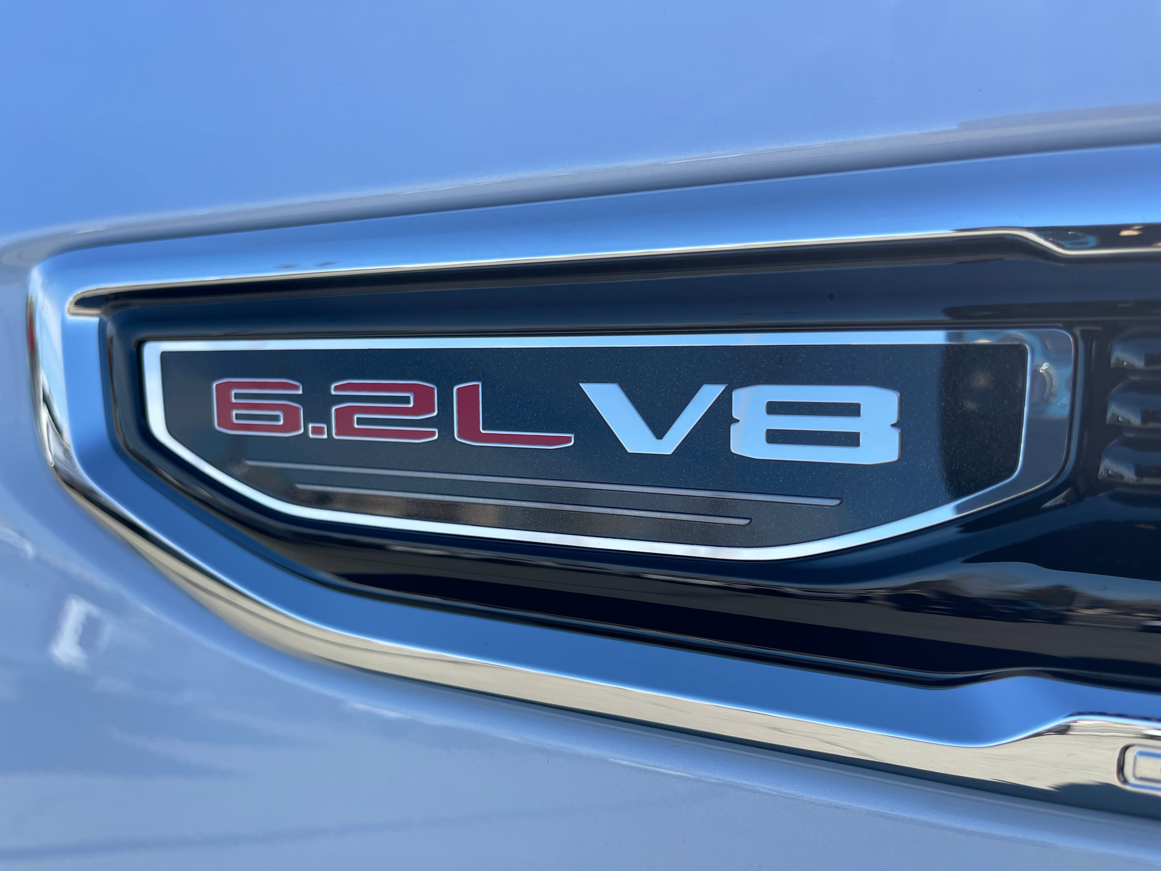 New 2026 GMC Sierra 1500 SLT w/ SLT Premium Package image 9