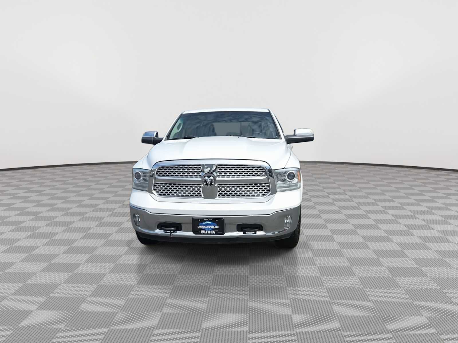 Used 2013 RAM 1500 Laramie w/ Convenience Group AWD/4WD image 3