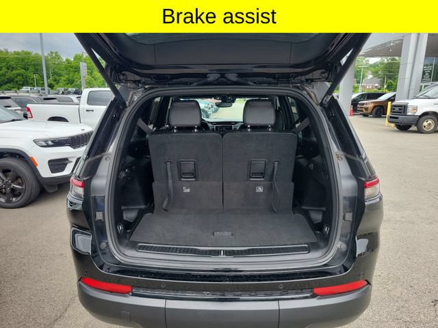 Certified 2023 Jeep Grand Cherokee L Laredo AWD/4WD image 28