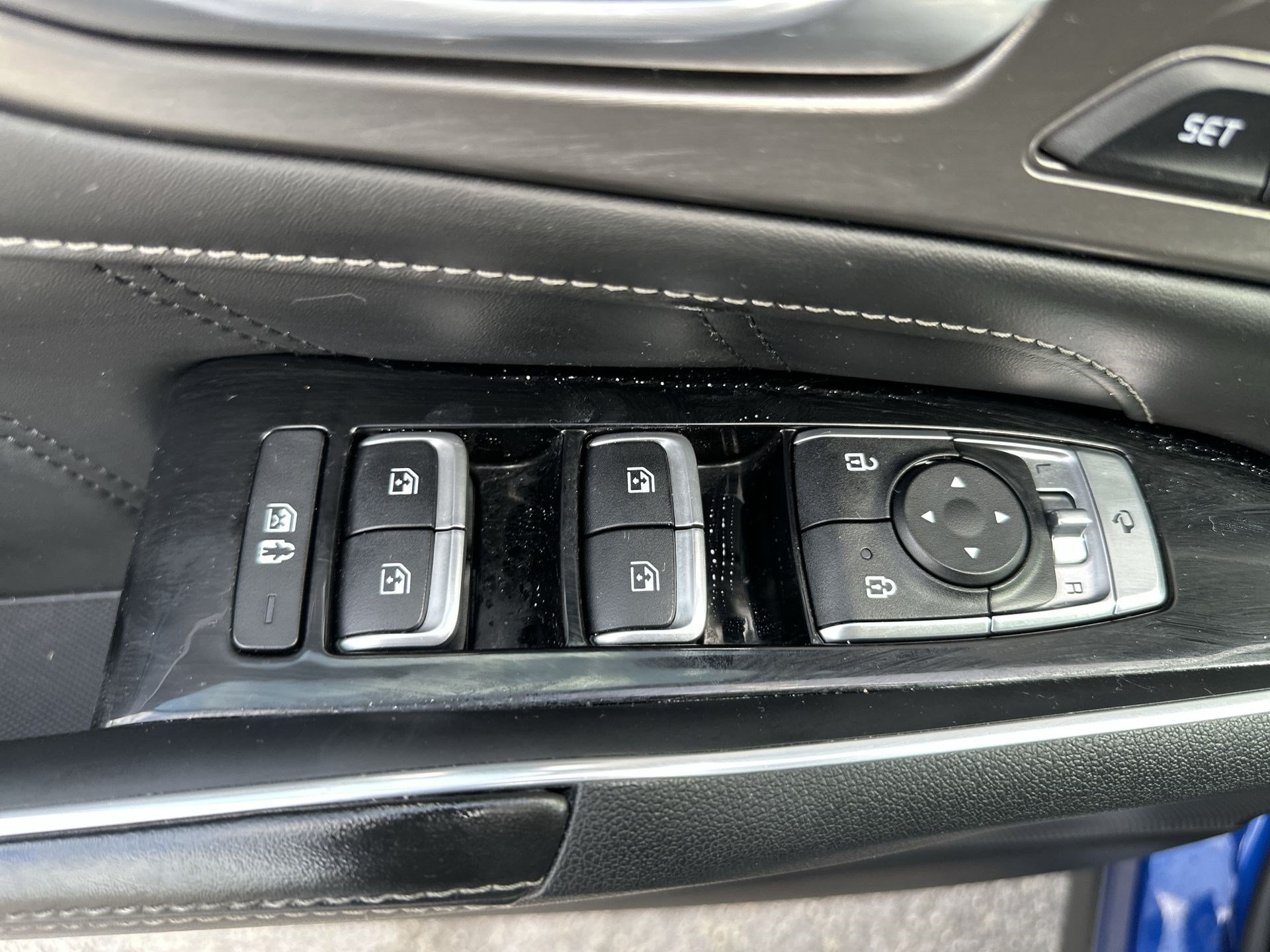 Certified 2022 Kia Sorento SX FWD image 15