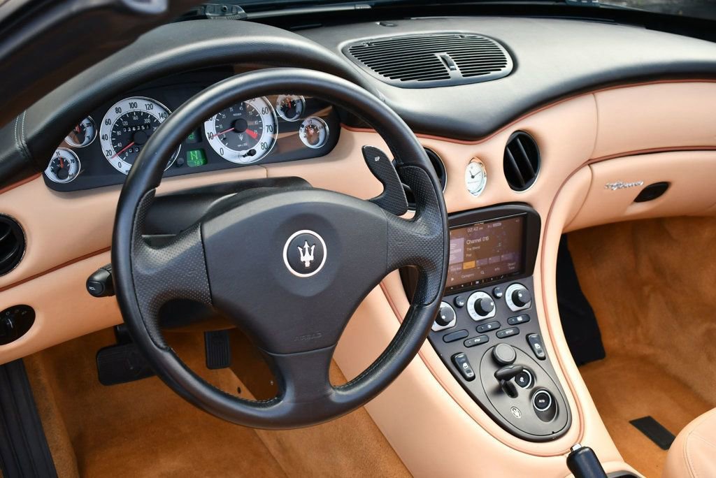 Used 2003 Maserati Spyder Cambiocorsa RWD image 33
